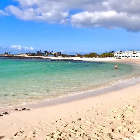 Arenas Blancas De Vista Piscina El Cotillo (Fuerteventura)